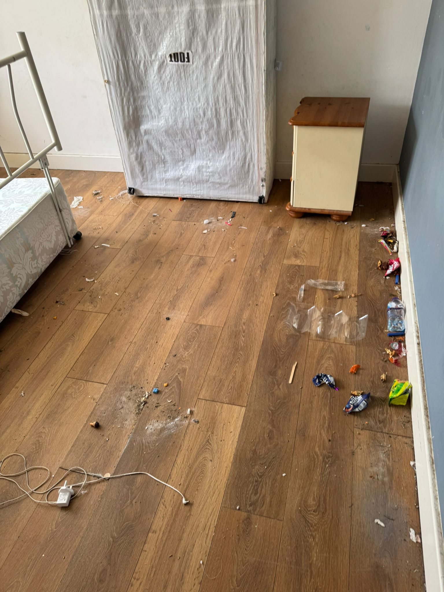 Property before an end of tenancy clean