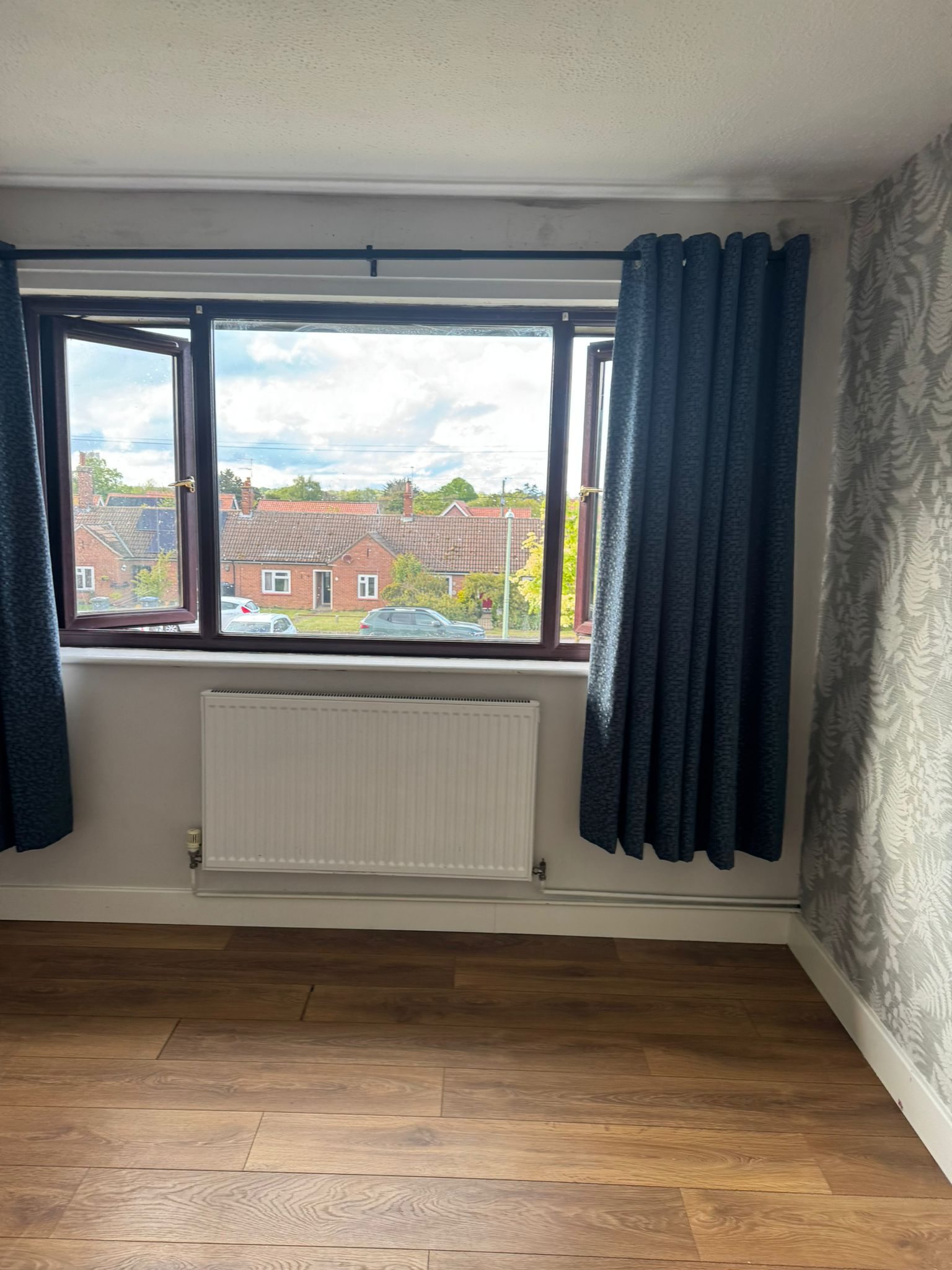 Bedroom after cleaning